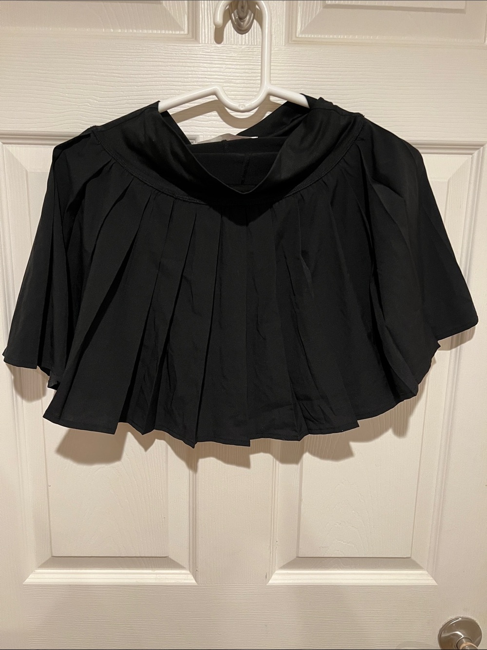 No Boundaries Black Pleated Skort Cape